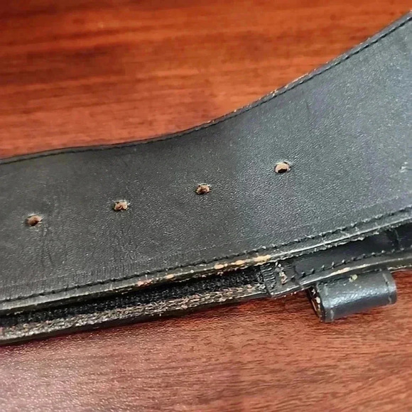 WOMENS Vintage Leather Big buckle belt - Picture 4 of 15